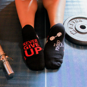 Veselé členkové ponožky – Never give up